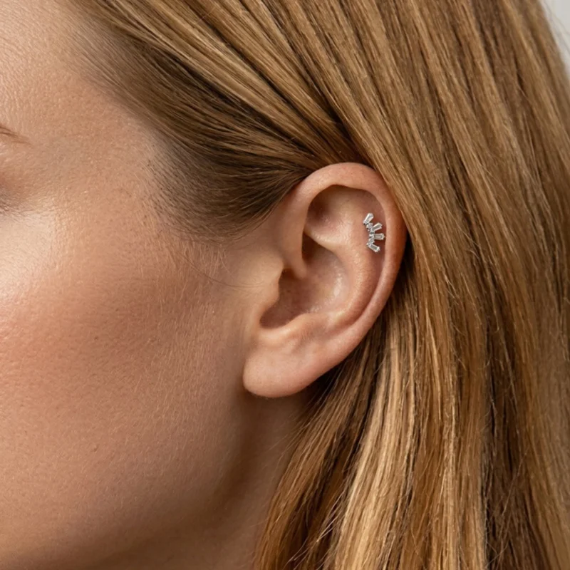 1 Pcs ASTM Titanium Helix Piercing Jewelry Cartilage Earrings for Women Flat Back Earrings Hypoallergenic Tragus Conch Ear Rings