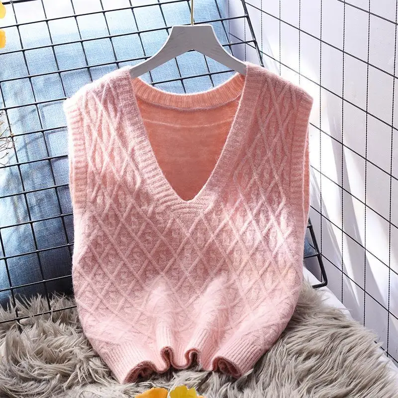 Waistcoat Cropped Pullover Pink Lady Sweaters Short V-Neck Knit Vests for Women Light Wear To Work Cheap Clothes Crochet Luxury