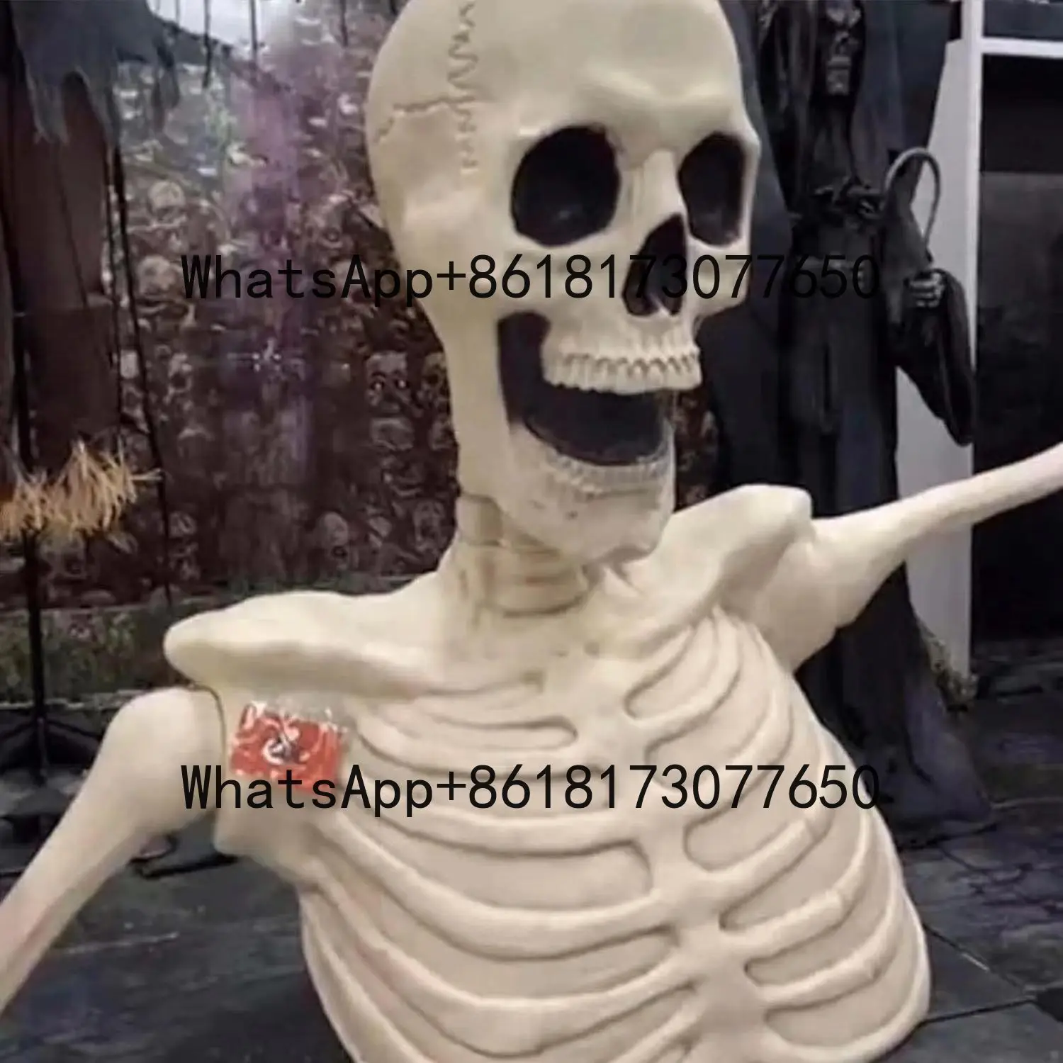 

Terror 12-Foot Big Head Skeleton Ornament Halloween Chamber Set Props Haunted House Outdoor Garden Garden Ornament