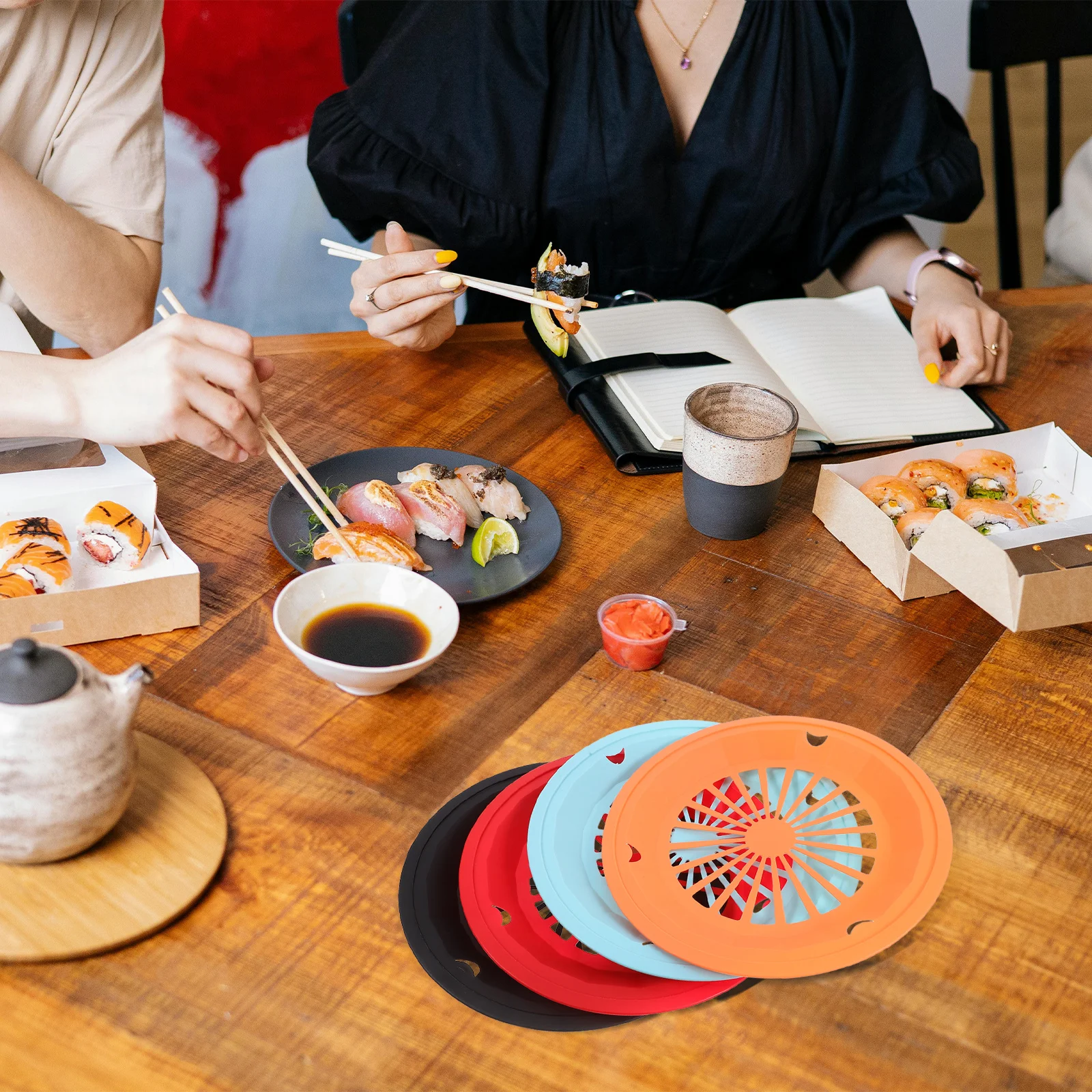 

8Pcs Reusable Paper Plate Holders Portable Sturdy Base for Picnic Camping Bbq Party Multi Functional Food Plate Support Holder