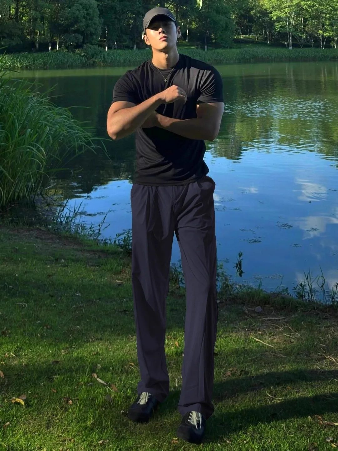 

Qui Dry Ice Silk Loose Fit Summer Casual Pants Men's Thin Micro Flared Outdoor Climbing Trousers Youth Active Sle