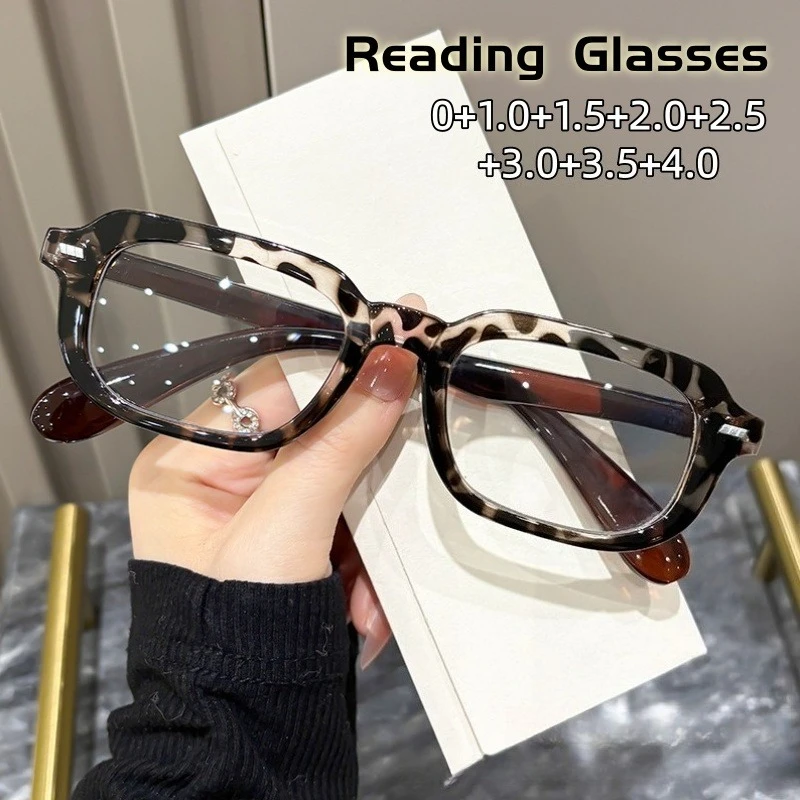 

Square-framed Rice Nail Anti-blue Light Reading Glasses for Women and Men Fashionable High-definition and Elegant Eyeglasses