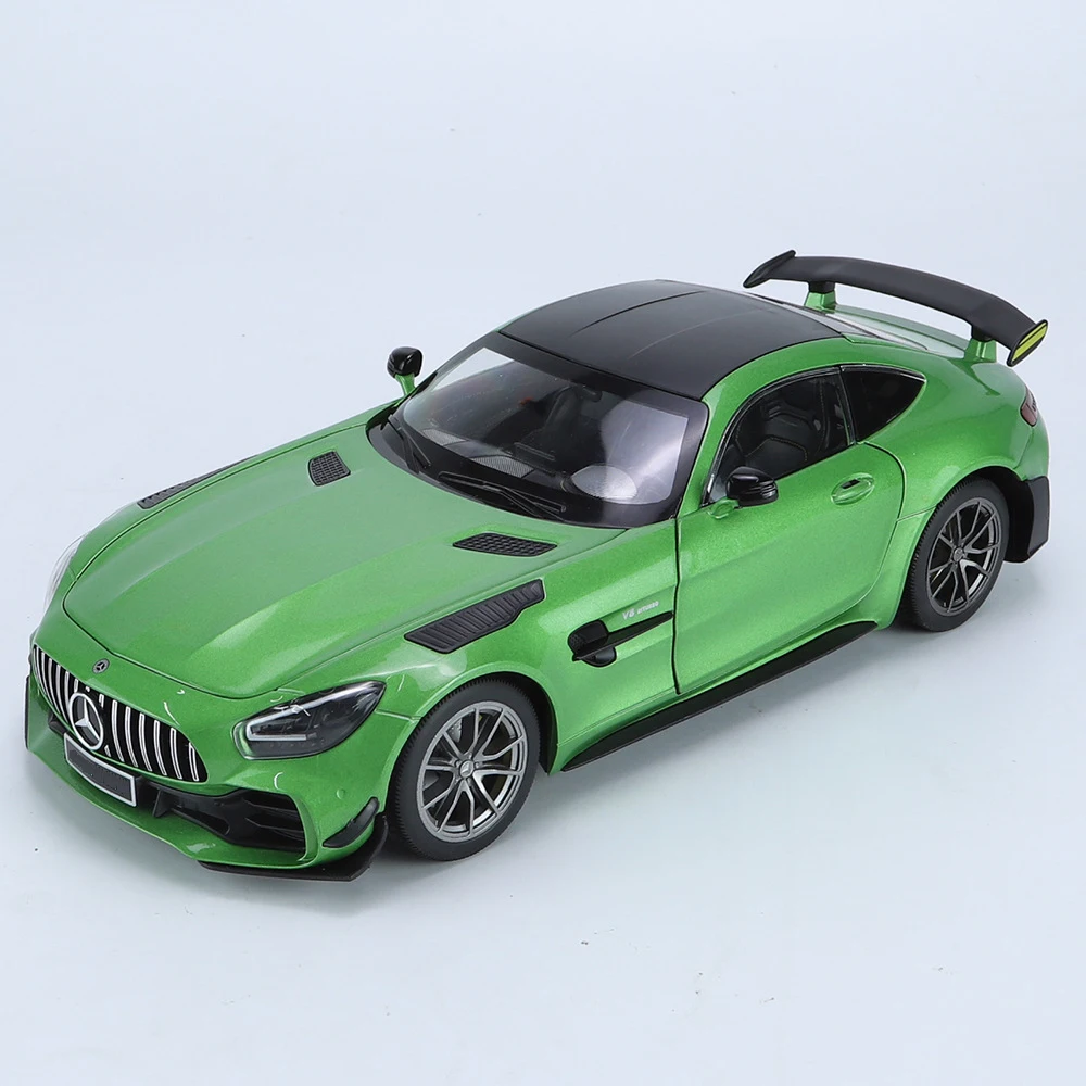 1:18 Benzs GTR AMG Green Demon Alloy Model Car Toy Diecasts Metal Casting Sound and Light Car Toys For Children Vehicle