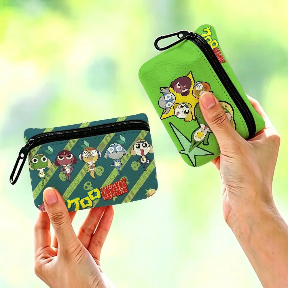 Comedy Anime S-Sgt. F-Frog Portable Oxford Fabric Mini Wallet Carabiner Design Small Coin Bag For Cards Keys Earphones