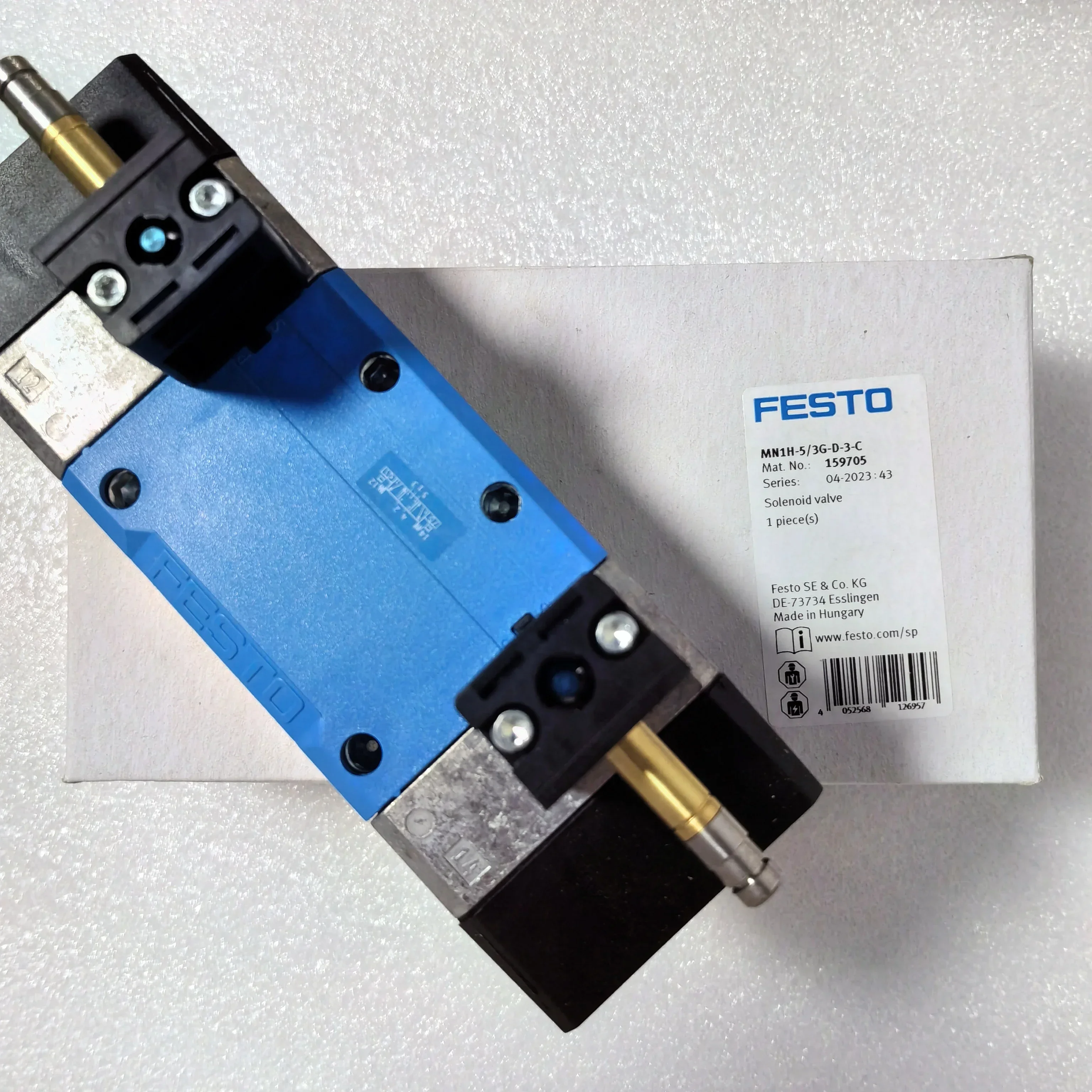 FESTO MN1H-5/2-D-3-FR-C 159711 159712 159714 159705 solenoid valve