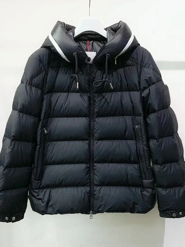 

2024 Новое зимнее ветрозащитное пуховое пальто с капюшоном и буквенным принтом, дизайнерская мужская повседневная свободная куртка-пуховик черного, белого и белого утиного пуха ZN152