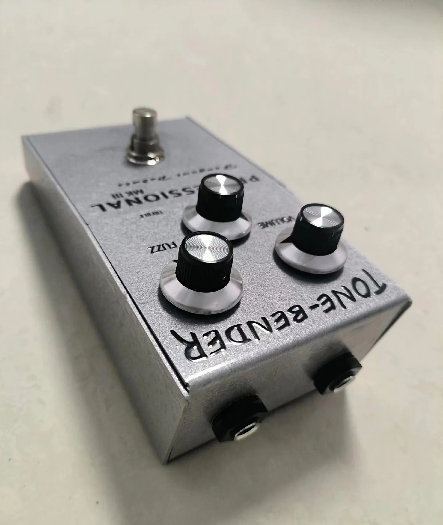 LILT Tone bender Fuzz pedal Retro pedal by handmade