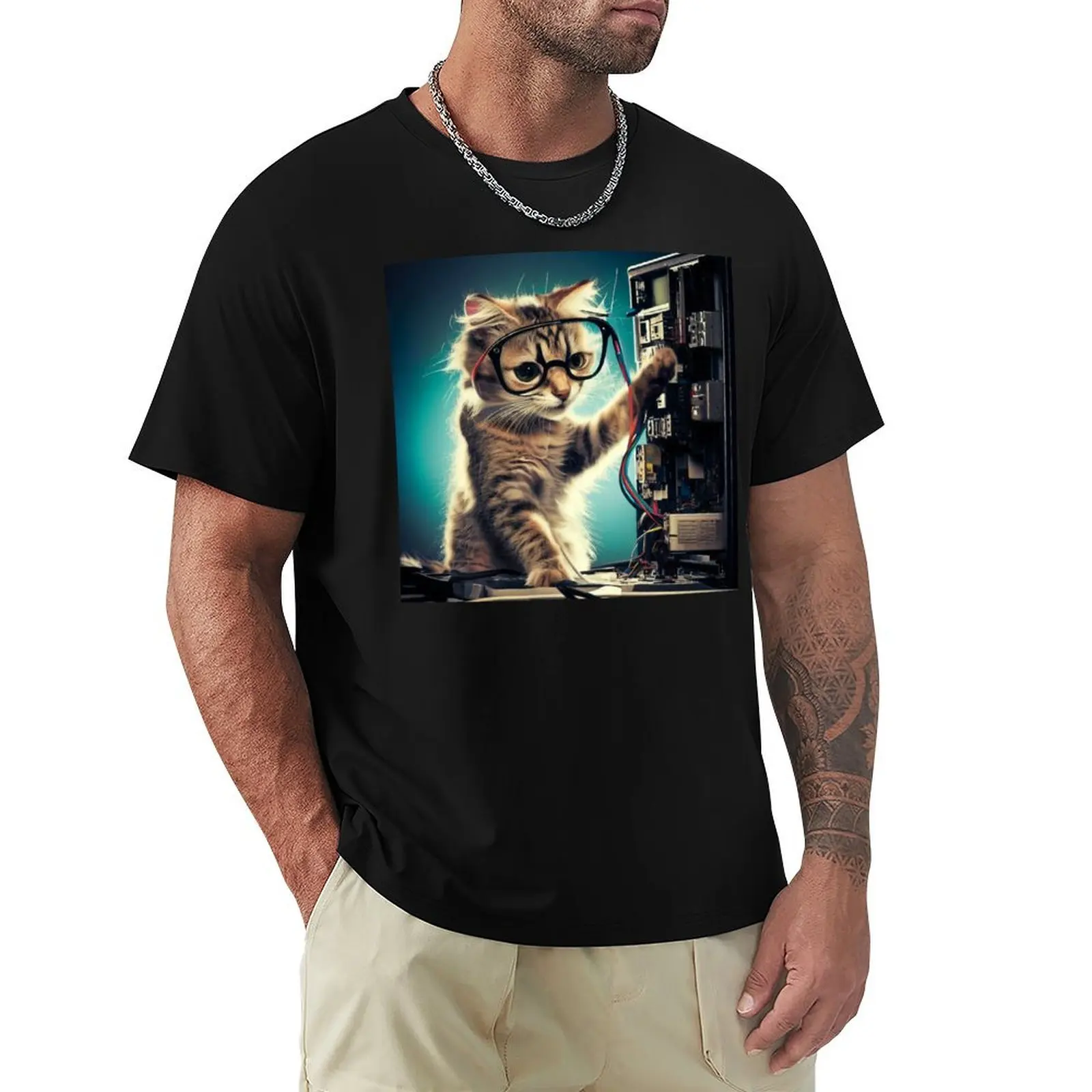 Cat Fixing Computer T-Shirt t shirts for man graphic tees T-Shirt