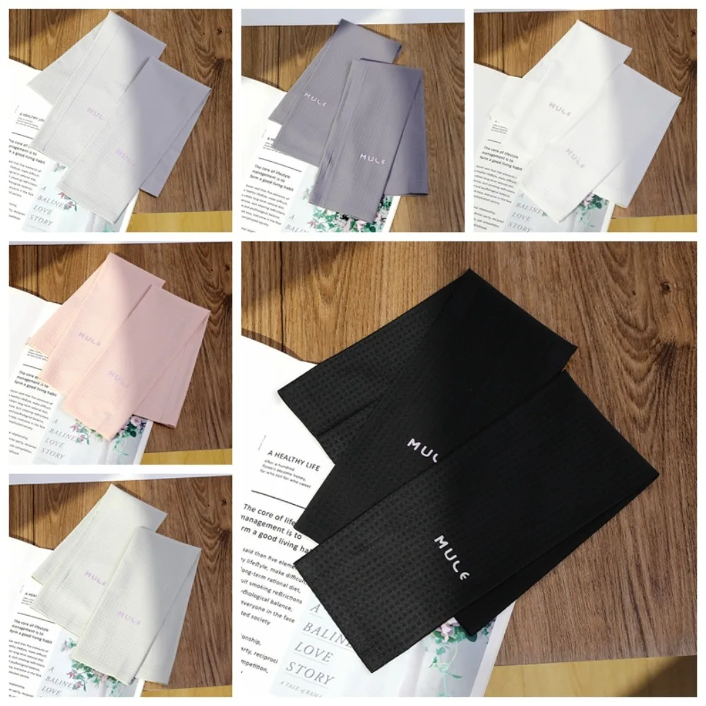 Niedlicher Armschutz, lange Eisseidenärmel, lockere, elastische Sonnenschutz-Armabdeckungen, dünne, karierte Fahrradhandschuhe, Fahren