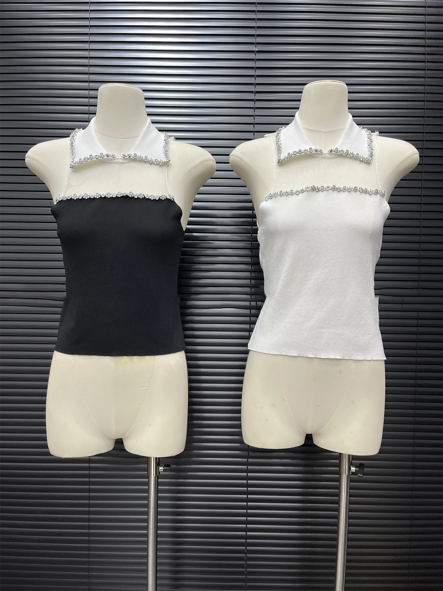 

Женский элегантный вязаный топ без рукавов из тюля с воротником-поло в стиле пэчворк, однотонный тонкий короткий джемпер с бриллиантами