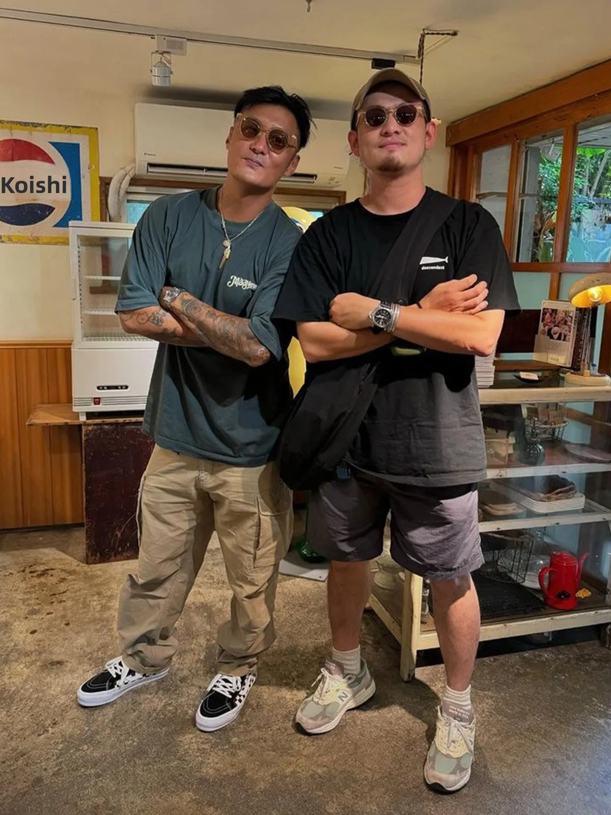 

MADN Japanese Sle Vintage Waed Military Pants Loose Straight Leg Workwear Trousers Multiple kets Casual Cargo Pants