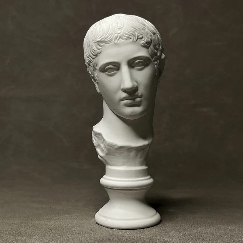 Italian Youth Figures Plaster Statue Artwork Ornaments Characters Sculpture Room Aesthetic Decor Creative Statue Hand Crafts