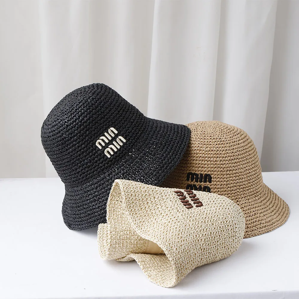 新しい手作り高品質文字刺繍太陽の帽子つば広フロッピー夏の帽子女性のためのビーチパナマわらドームバケットハット