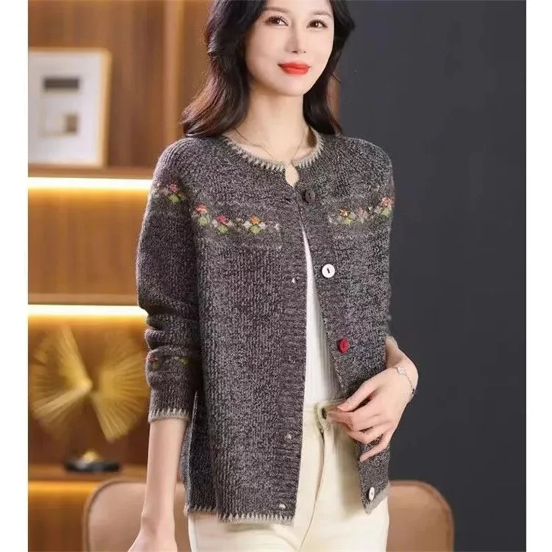 Vintage Jacquard Knitted Cardigan Women Coat O-neck Long Sleeve Single Breasted Knitted Sweater Spring Autumn Jacket Female Tops