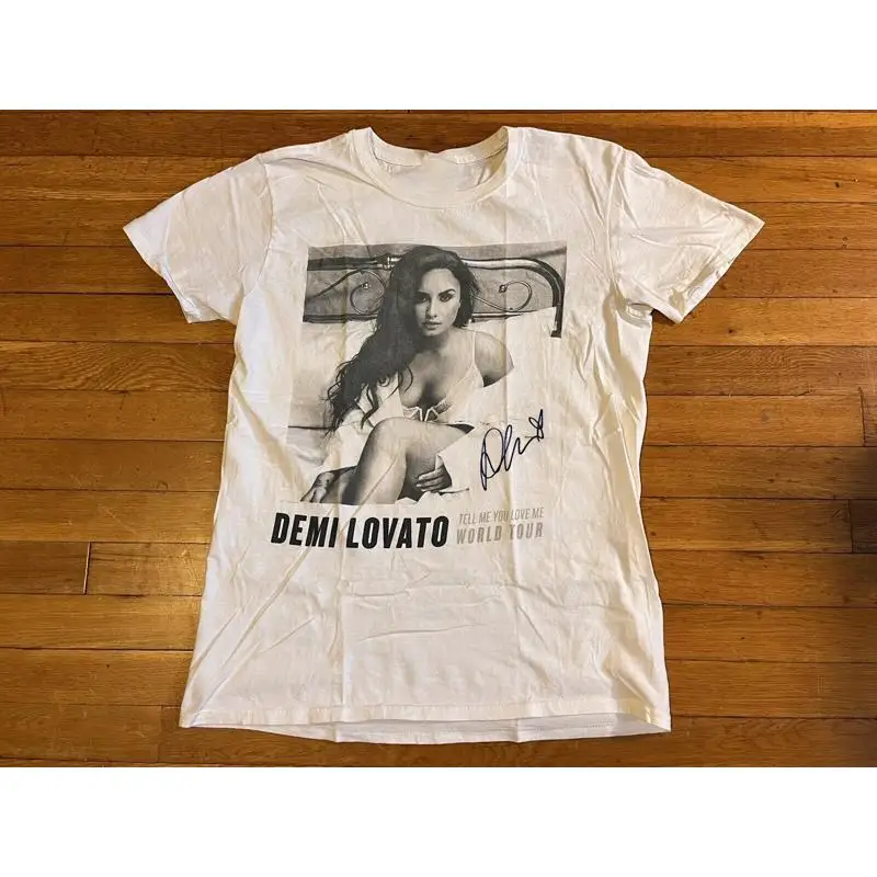 

Футболка Demi Lovato Tell Me You Love World Tour, все размеры