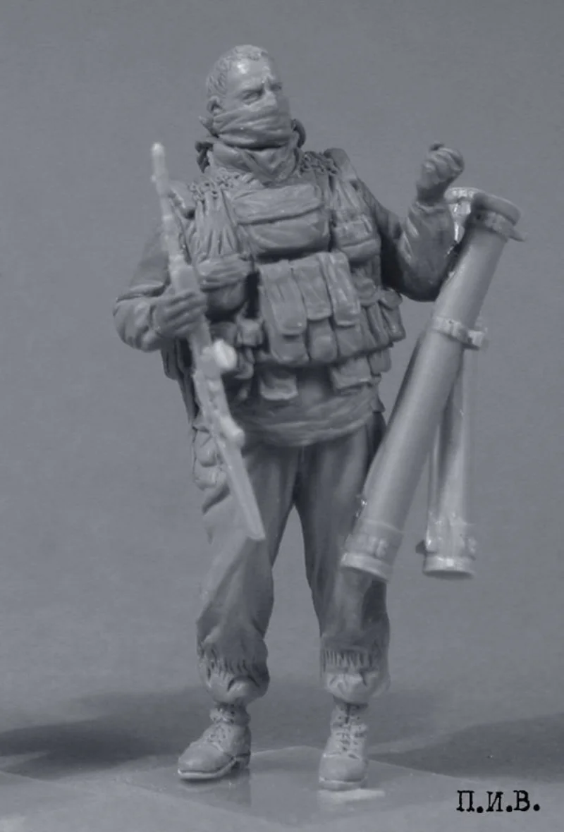 1/35 Scale Modern Russia Main Intelligence Directorate Special Forces 1999 Resin Figure Model Kit Unassembled and Unpainted Toys