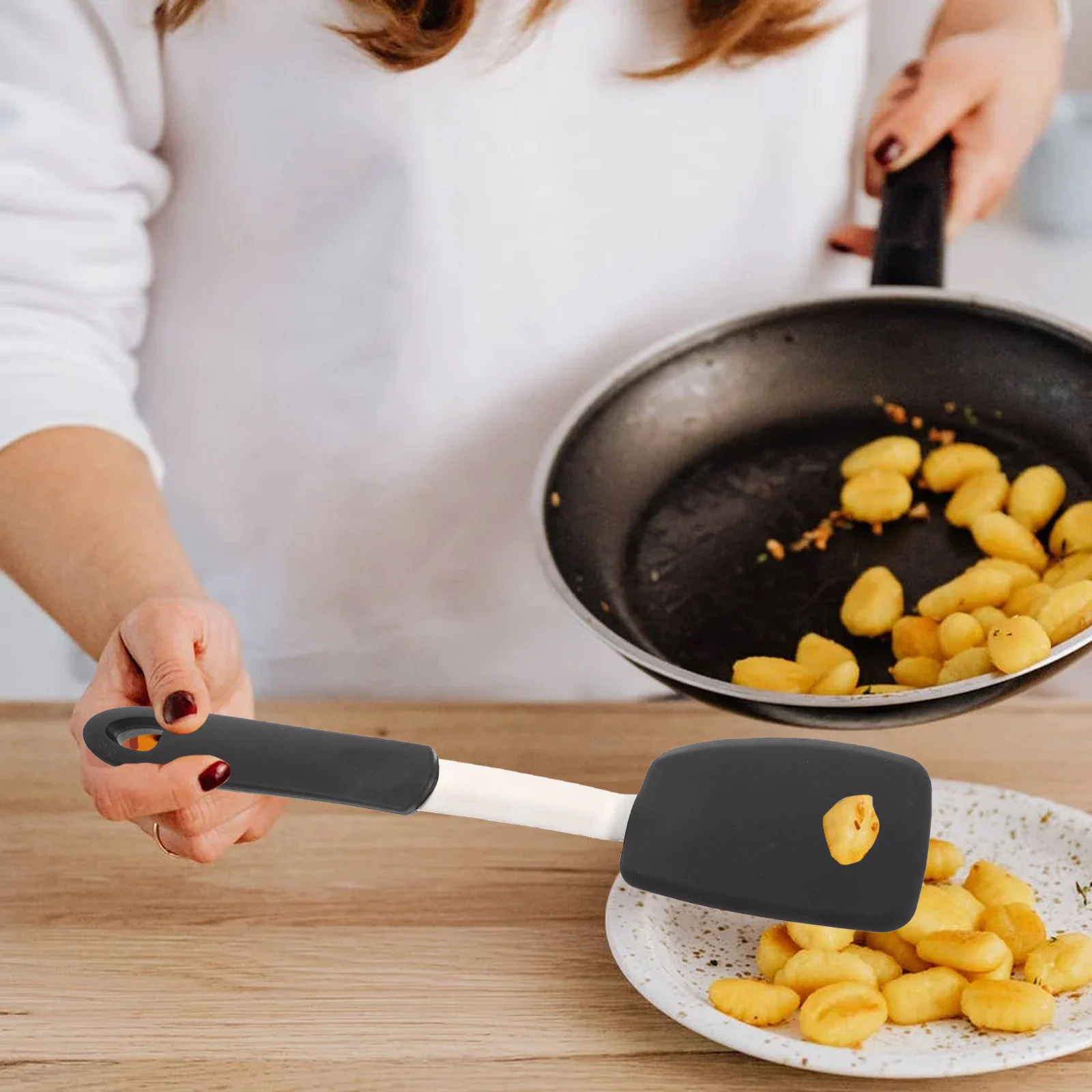 

2Pcs Silicone Spatula Nonstick HeatResistant Kitchen Gadgets Cooking Stirring Turning Frying Home Hotel Restaurant