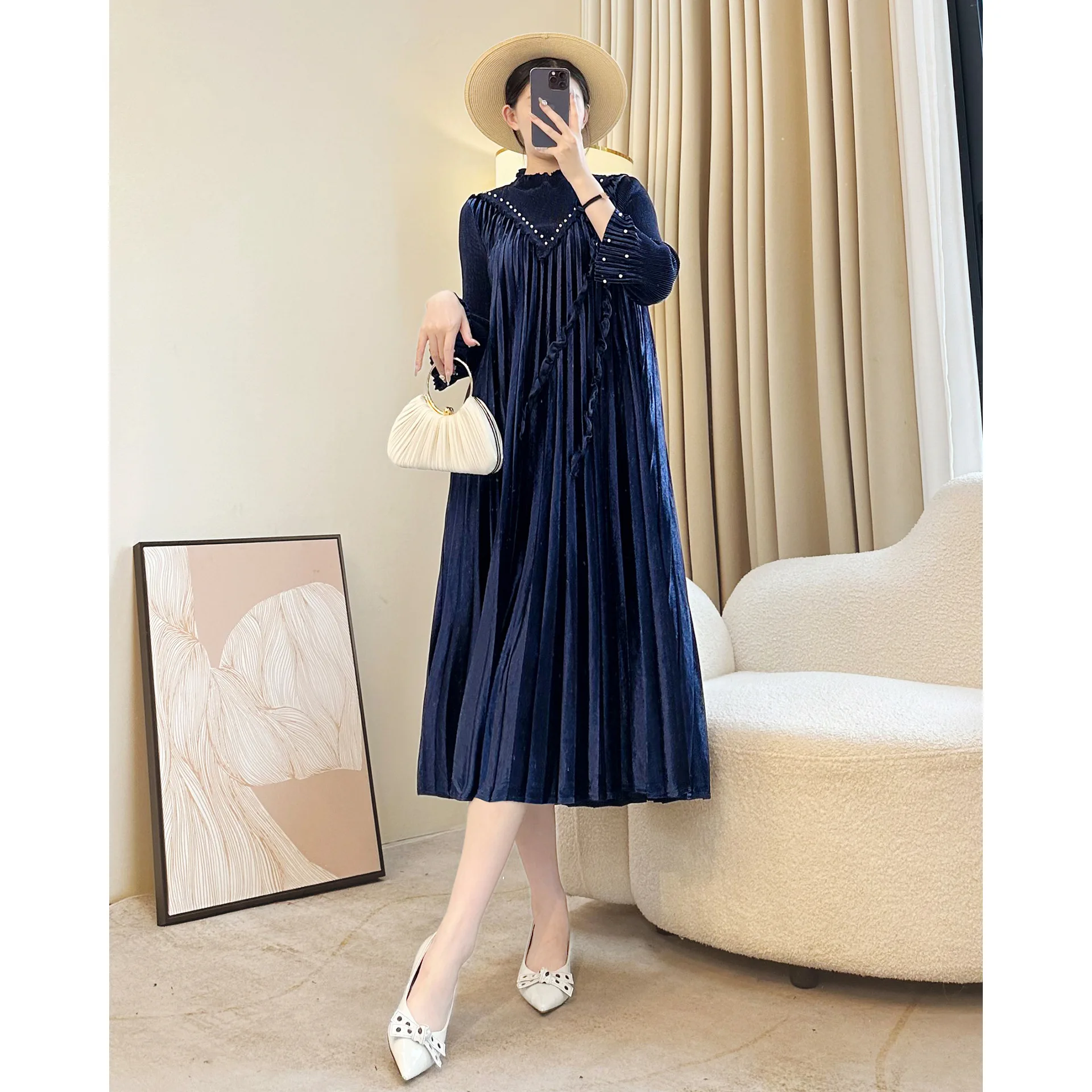 

Miyake Pleated Women French Vintage Elegant High Street Three-Dimensional Flower Dress Ladies O-Neck Long Sleeve Pleats Dresses
