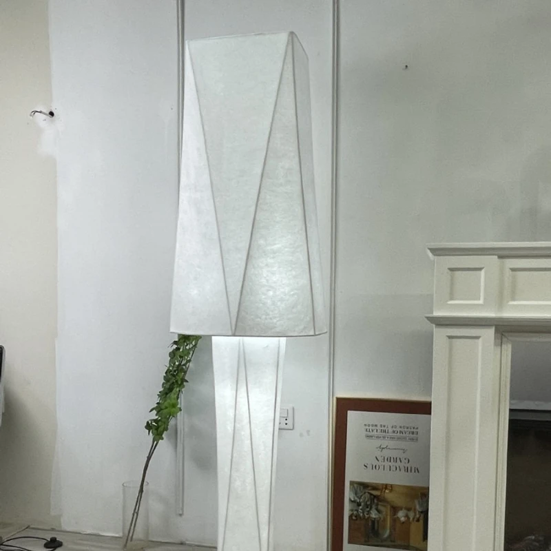 

Designer minimalist polygon ins art creative personality floor lamp hotel room villa living room lamp