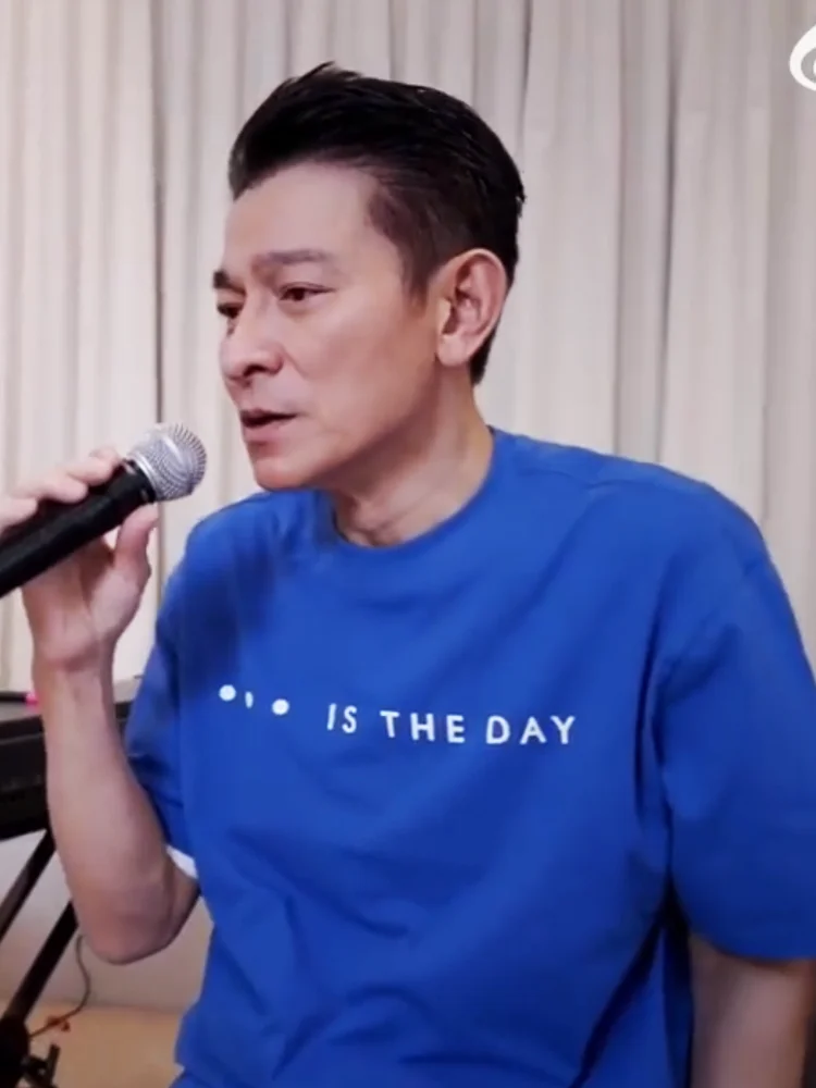 

Andy Lau Concert Today's IsThe Day Same Blue Clothes Men Short-sleeve T-shirts Women Fans Surrounding Support