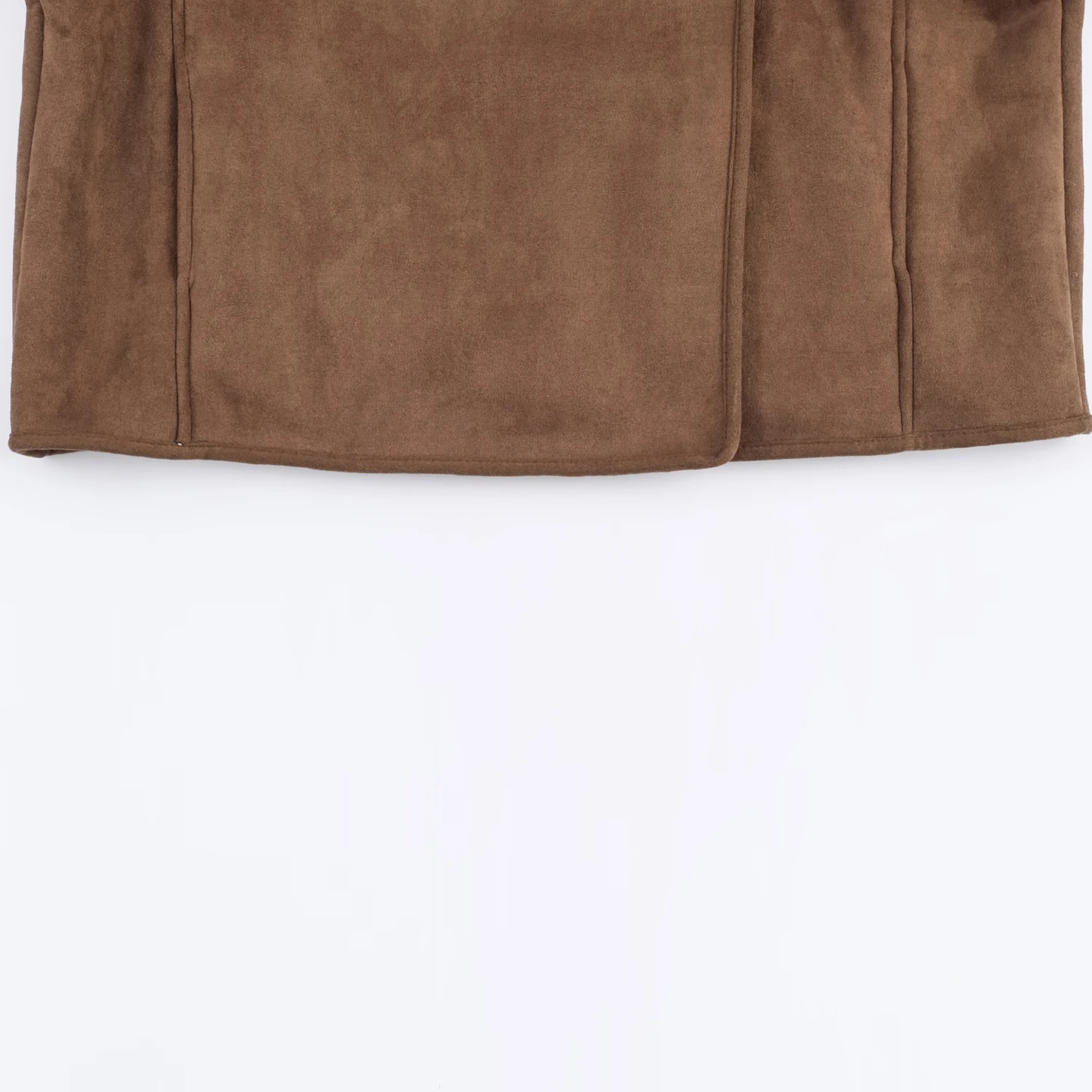 เสื้อโค้ทขนสัตว์เทียมแบบหลวมสำหรับผู้หญิง ปกเสื้อแบบวินเทจ แขนยาว ติดกระดุม รุ่นใหม่ล่าสุดสำหรับฤดูใบไม้ร่วง