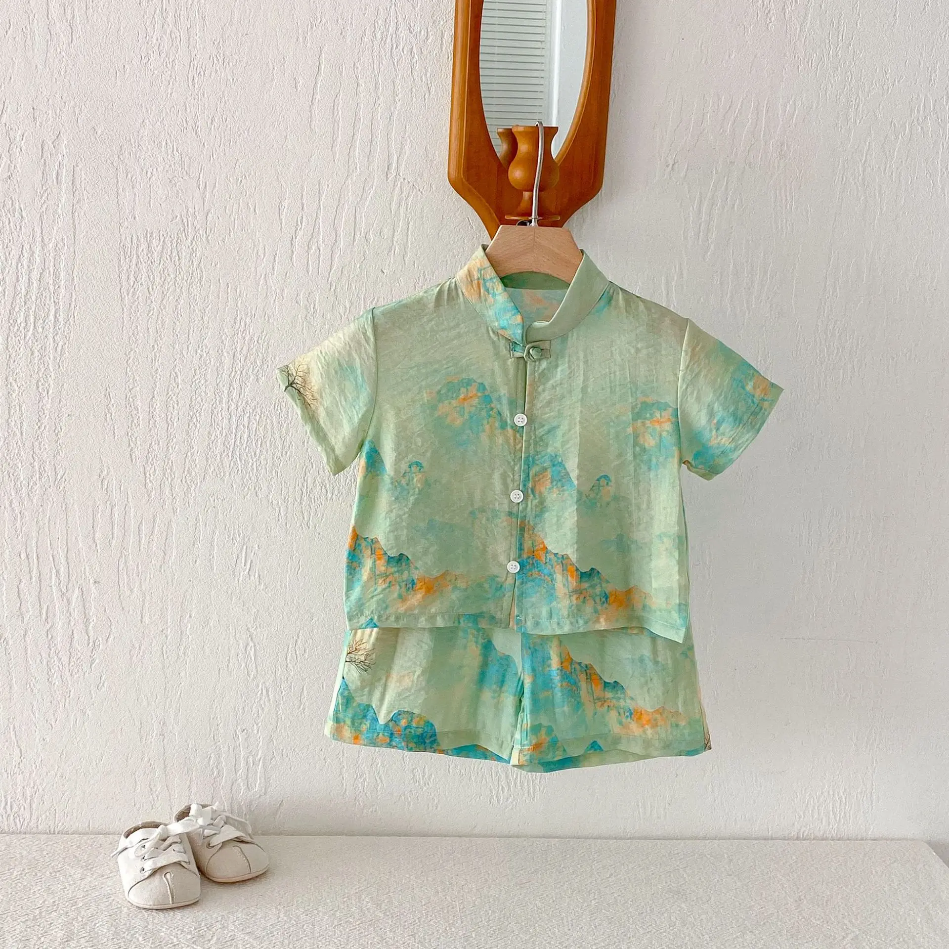 

2026 Summer New Children Short Sleeve Clothes Set Boys Girls Cotton Shirts + Shorts 2pcs Suit Fashion Print Infant Outfits