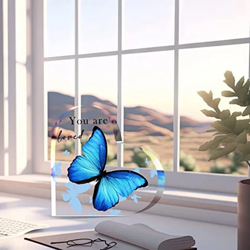 2D， Blue butterfly heart-shaped acrylic desktop decoration, suitable for home decoration, holiday celebrations, birthday parties