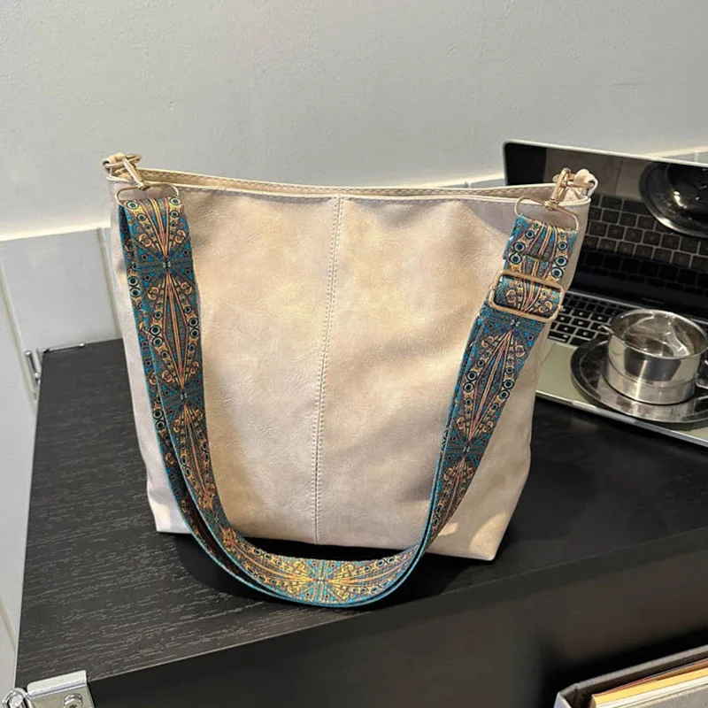 Borsa a tracolla larga con tracolla geometrica borse a tracolla di grande capacità per donna, borsa da donna in pelle Pu retrò per lo Shopping e i