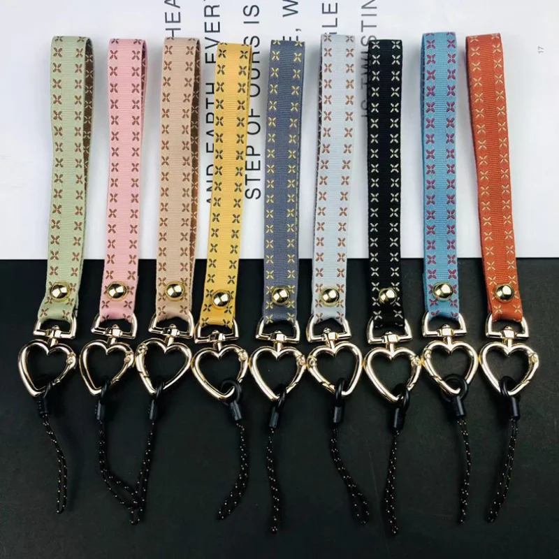 Cute Key Nylon Lanyard Neck Strap Work Card Mobile Phone Lanyard Does Not Strangle The Neck Two-in-one Women\'s Short Wrist Rope