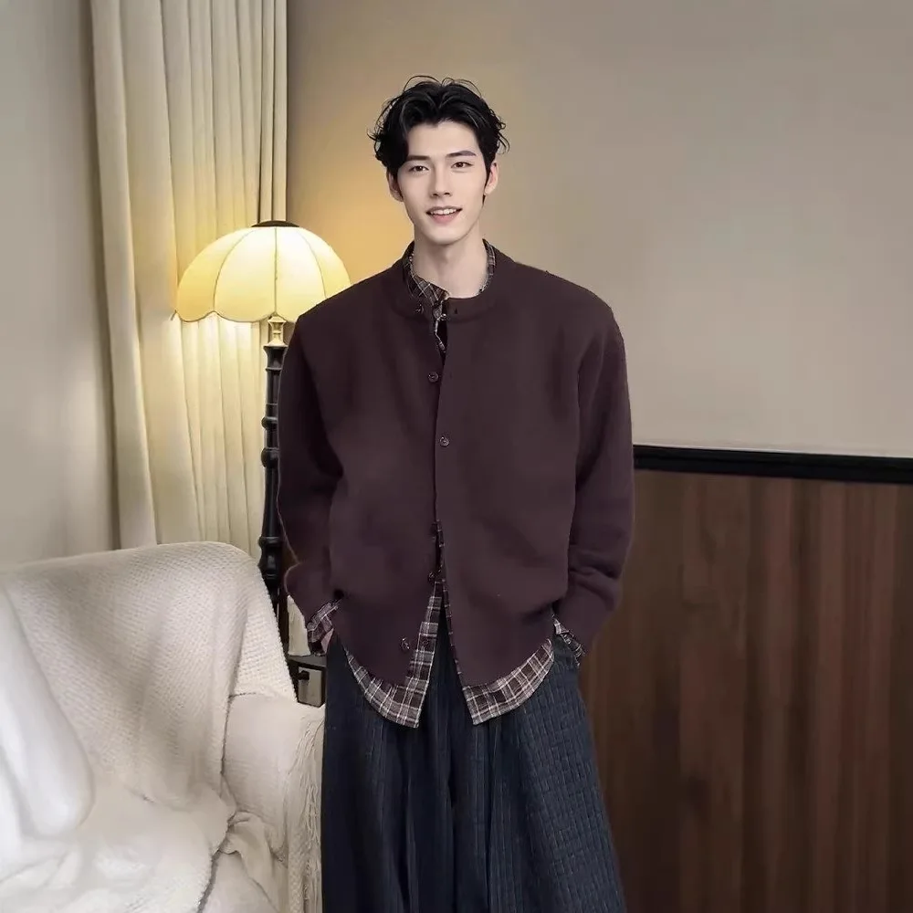 

Мужской свитер цвета хаки в клетку с эффектом двухслойности, осенне-зимний, в стиле Old Money, для многослойного ношения, трикотажная кофта-поддевка