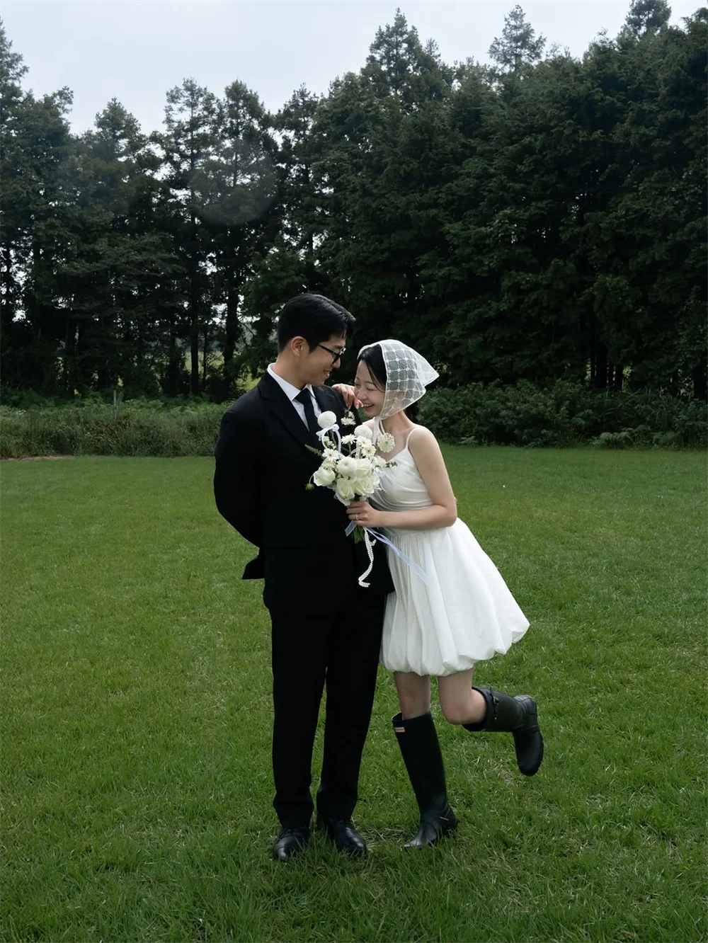 SPRAYING Mini Ivory Taffeta Wedding Dress Korea Photo Shoot O Neck Strap A line Short Bridal Gowns Corset Customized 웨딩드레스