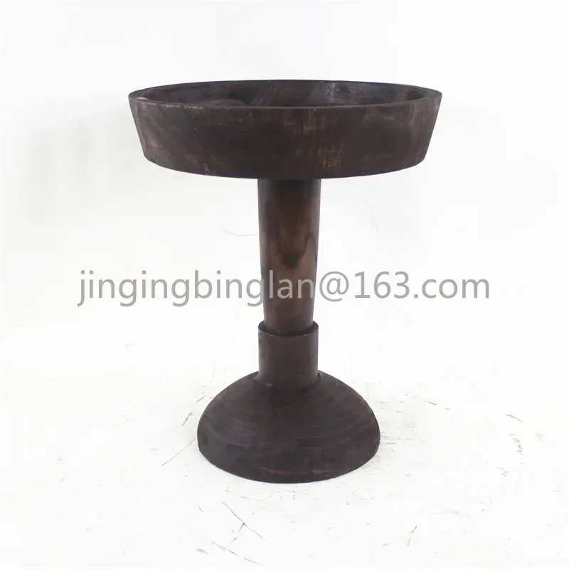 Manufacturers sell handmade wooden craft tea tables, small round tables on the side of the coffee table,