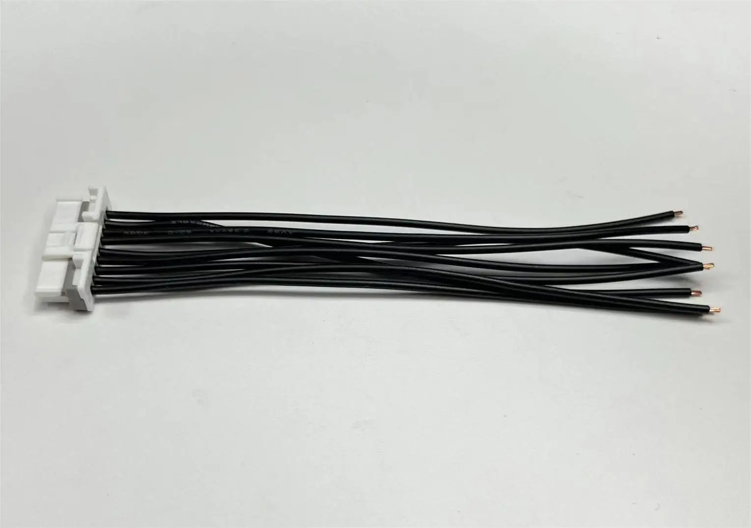 Arnés de cables MOLEX Duraclick 5601230900, paso de 2,00mm, Cable OTS, 560123-0900, 9P, fuera de la plataforma, entrega rápida