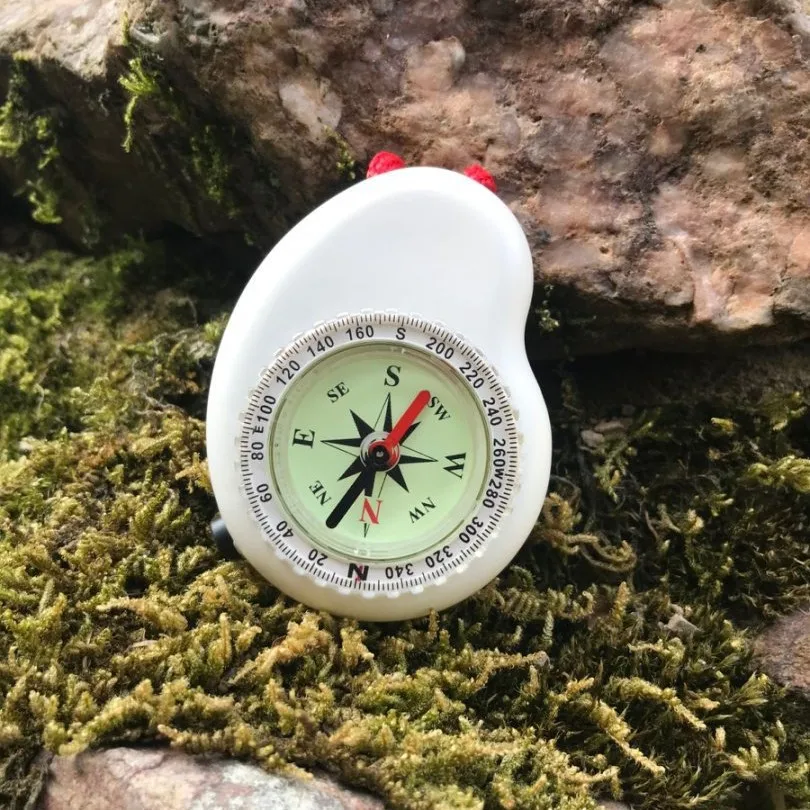 Mini Outdoor Survival Compass with Night Light - High Precision Pocket Navigation Tool for Hiking, Climbing, Camping & Adventure