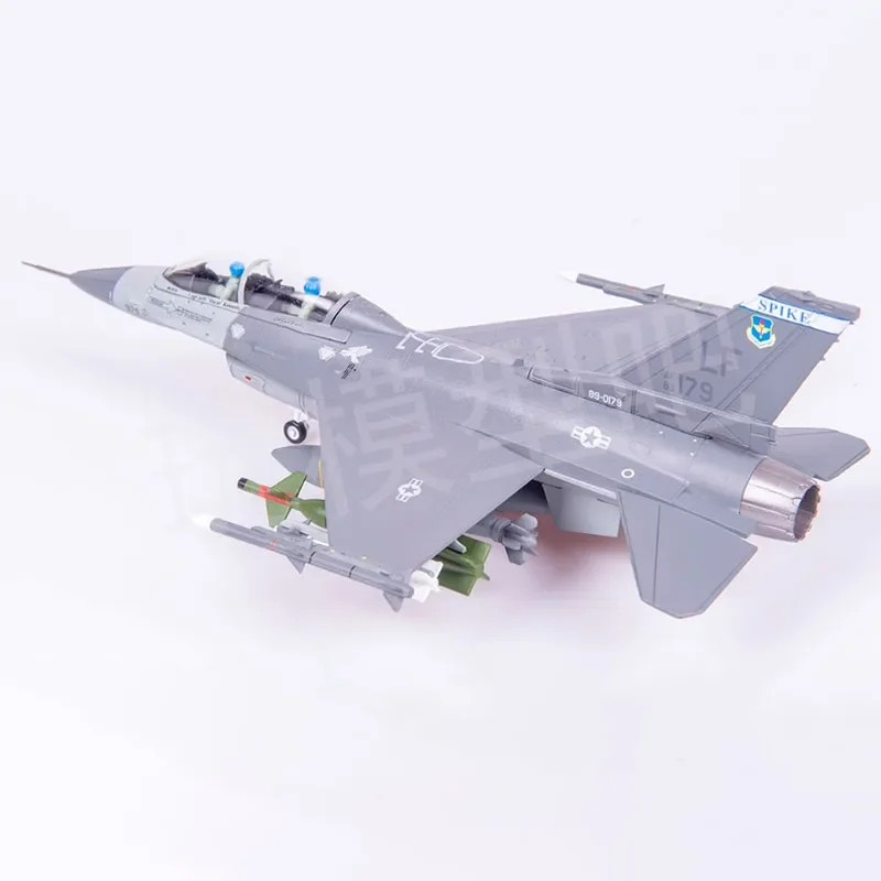 Diecast 1:72 Schaal F-16D Amerikaanse Jager Legering Afgewerkt Simulatie Model Statische Decoratie Souvenir Geschenken Voor Volwassenen