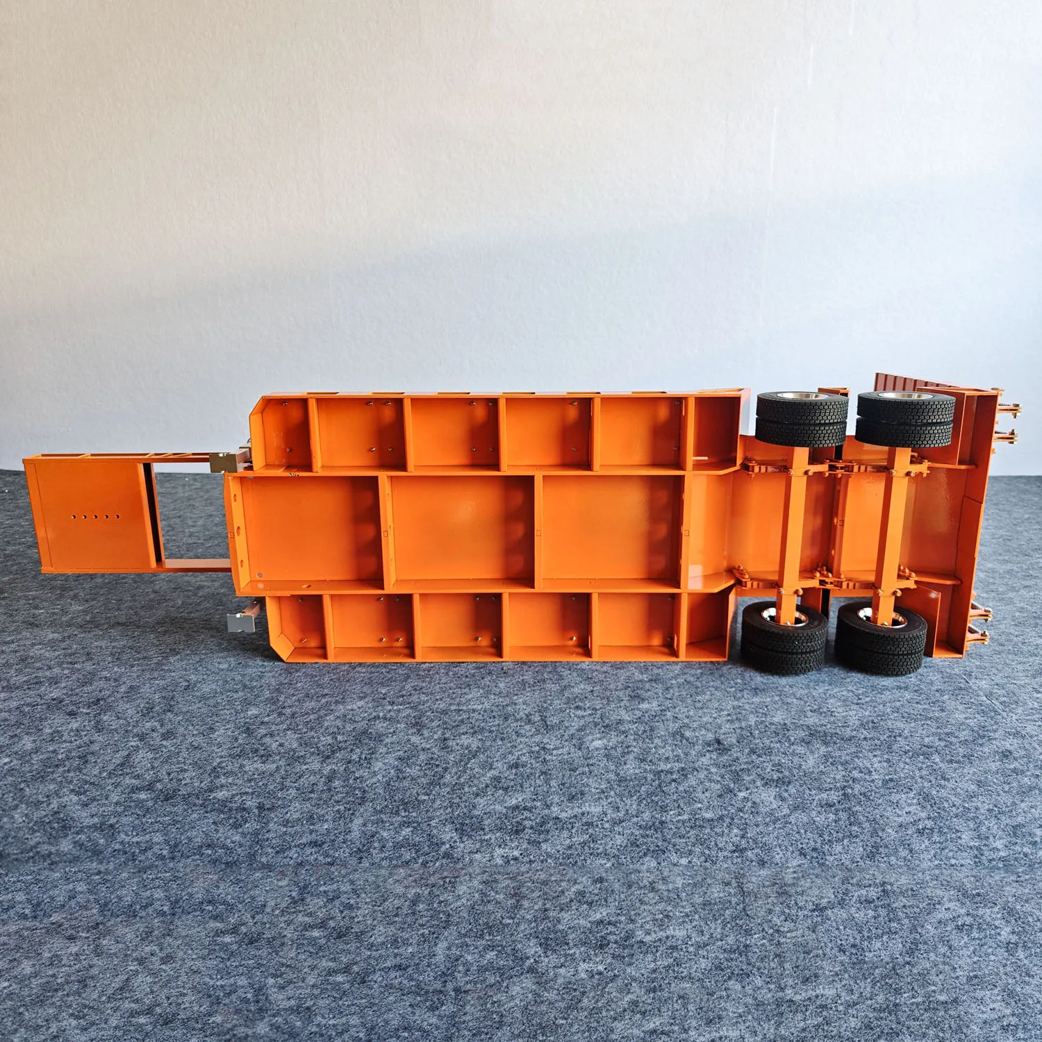 

Semi Trailer Metal 2 Axles Lowboy Finished Spring Support Legs Tail Plate for Toys 1/14 DIY Tamiya Remote Control Tractor Truck