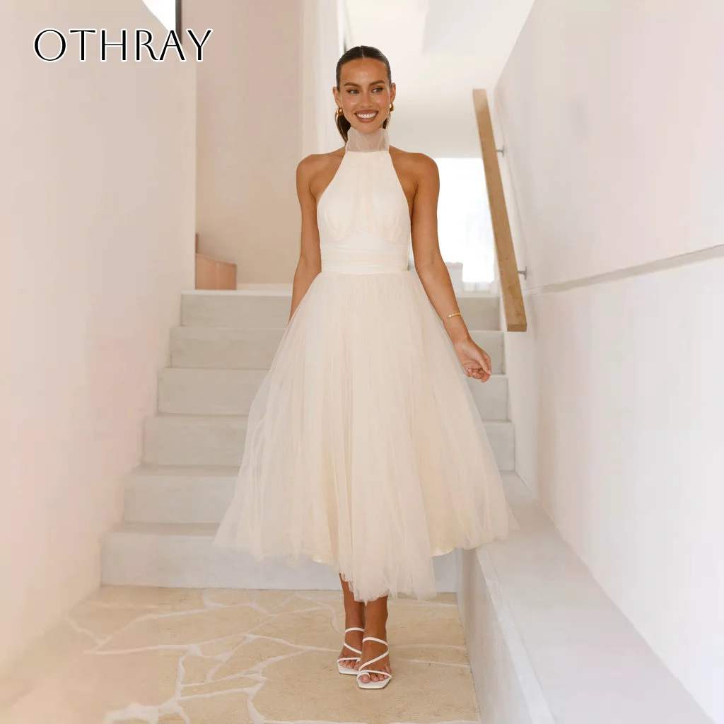 Short Halter A-line Tulle Homecoming Dresses Sleeveless Zipper Pleated Tea Length Customized