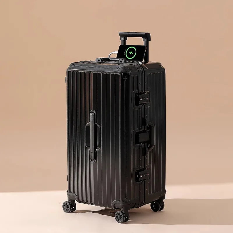 

Large capacity trolley case male, universal wheel, password suitcase