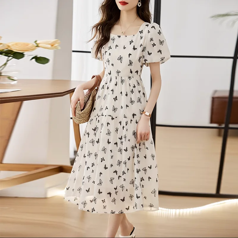 Butterfly Print Dress for Women's Summer New French Square Neck Elegant Waist Reduction Slimming Bubble Sleeves Floral Skirt