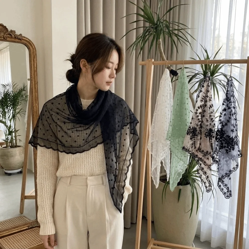 Versatile Lace Polka Dot Lace Triangle Shawl Floral Lightweight Head Scarf Breathable Hand Washable Wrap Scarf Dress Matching