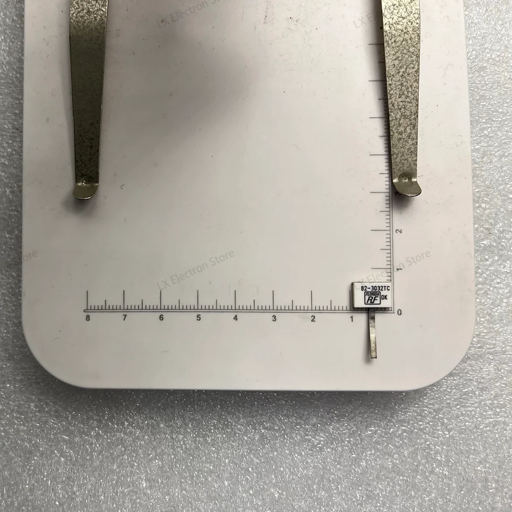 RF82-3032TC RF Power Resistor | Single‑Lead Chip Resistor | 60W  50ohm 50Ω DC‑6GHz VSWR≤1.3 BeO Substrate