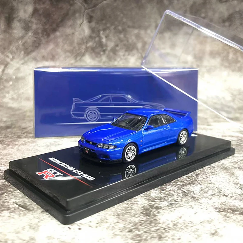 INNO 1:64 Model Car Skyline GTR (R33) Alloy Die-cast Vehicle- Purple/Blue