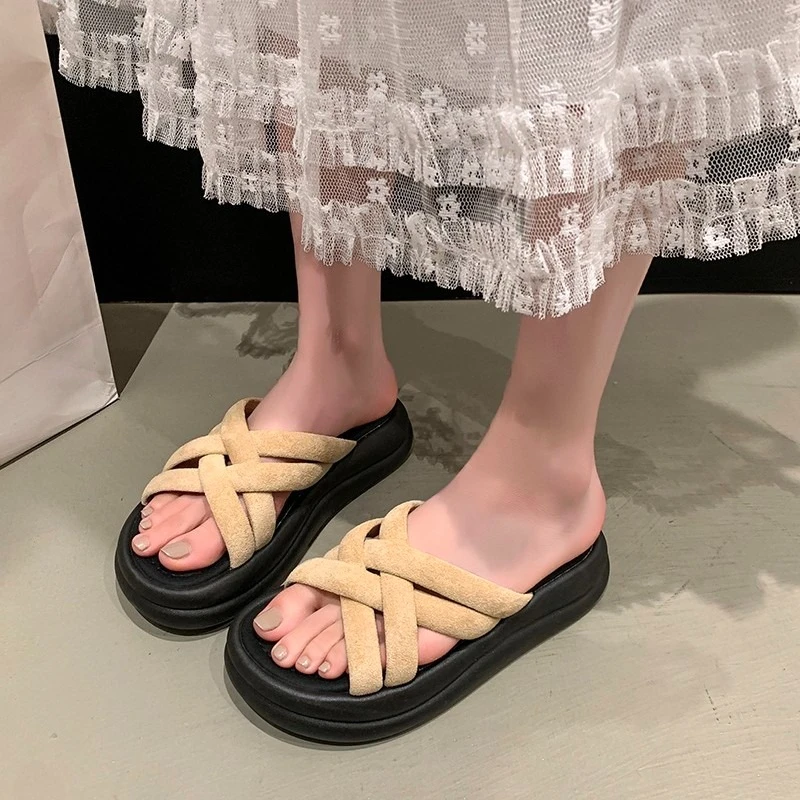 Fashion 2025 Summer…