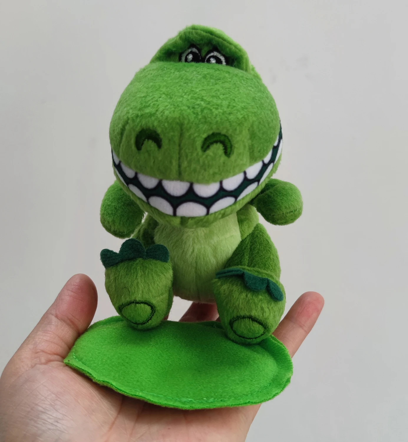 Disney Toy Story REX Plush toy doll Green Dinosaur Shoulder Magnet