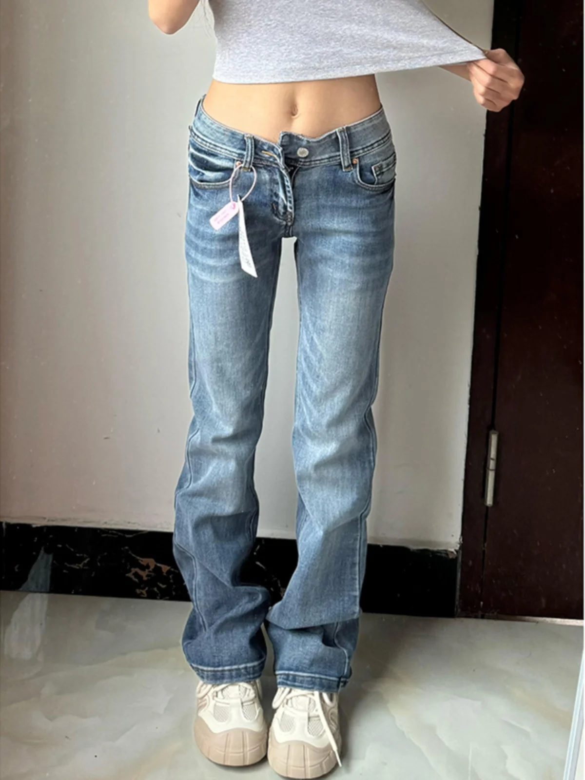 

Женские джинсы-клеш с низкой посадкой, больших размеров, для коррекции фигуры, весна-осень, новинка, модные, прямые, в пол, в стиле Spicy Girl