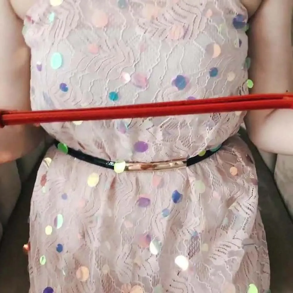 بسيطة قابل للتعديل براءات حزام جلد بلون تنوعا رقيقة مشبك حزام الملابس والاكسسوارات دائم النساء حزام الفتيات