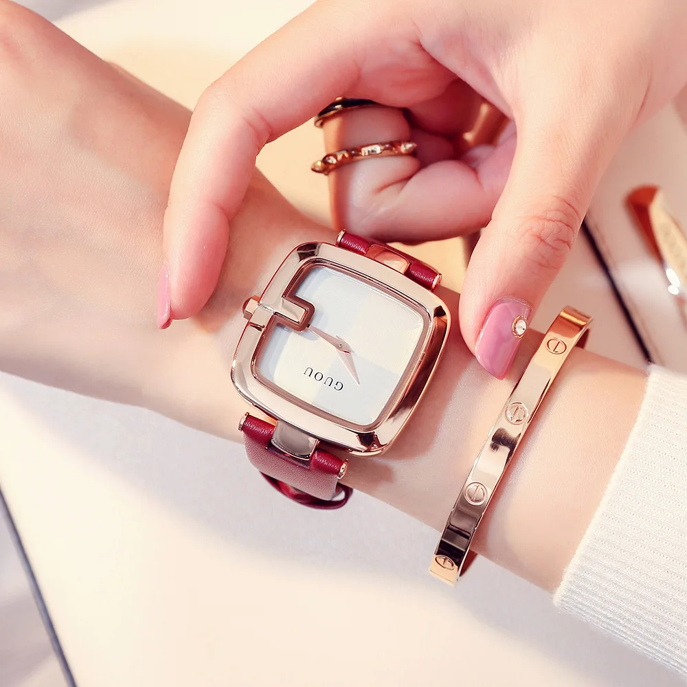 Relógio feminino elegante, relógio moderno sofisticado e luxuoso relógio quadrado feminino, presente para mulheres, acessório feminino.