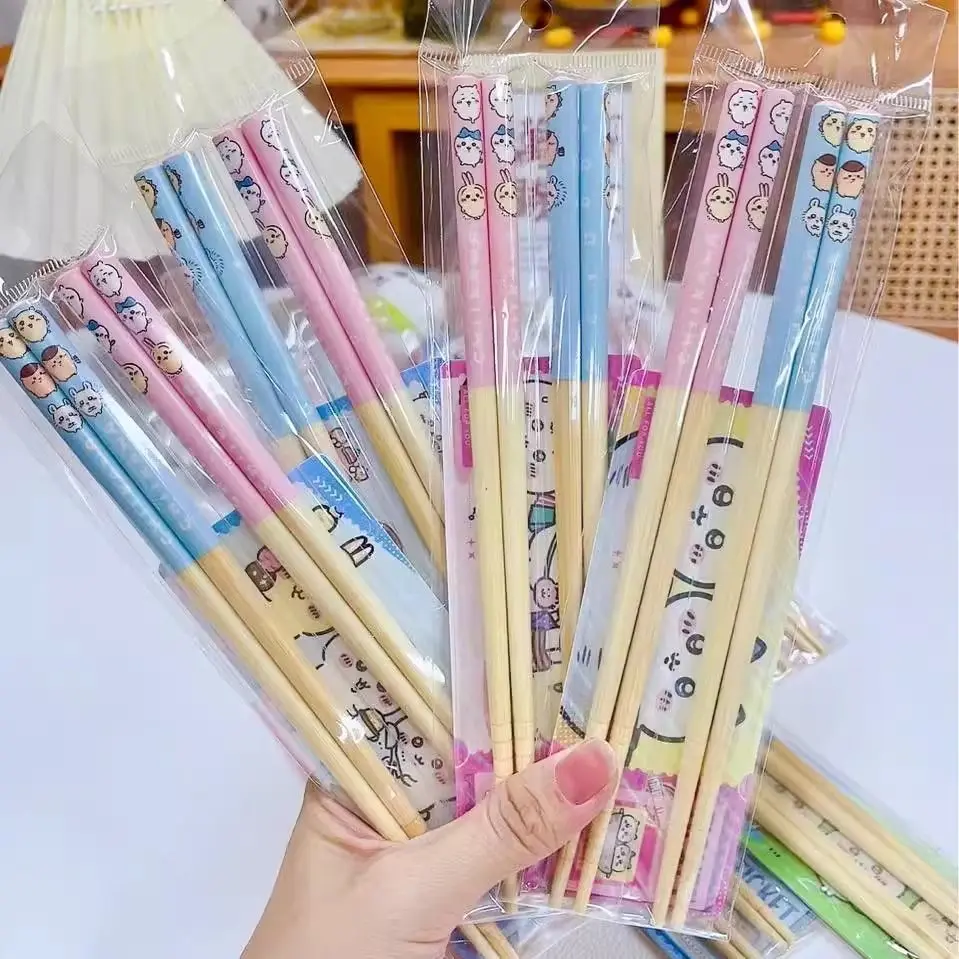 Chopsticks are cute and good-looking cartoon Jiyi Kawa Xiaoba Usaki household chopsticks bamboo chopsticks non-slip adult style view 2