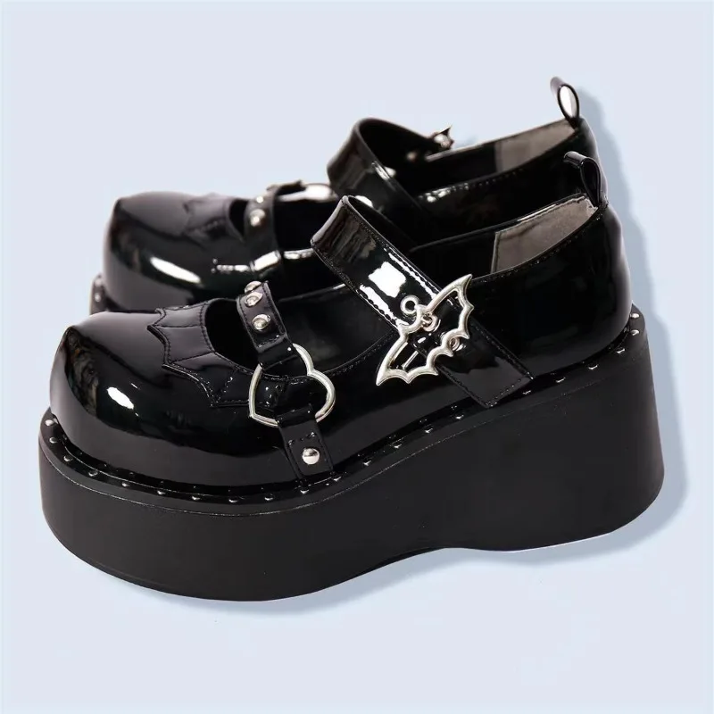 Metal Black Mary Jane Nieuwe Dikke Zolen Één Lijn Met Kleine Leren Schoenen Voor Vrouwen Vintage Love Chain Big Head Shoes