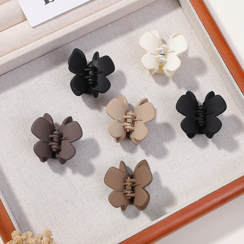 

6 Pcs Cute Small Mini Butterfly Hair Claw Clips for Baby Girls Solid Color Frosted Hairpin Jaw Clips Thin Thick Hair Accessories